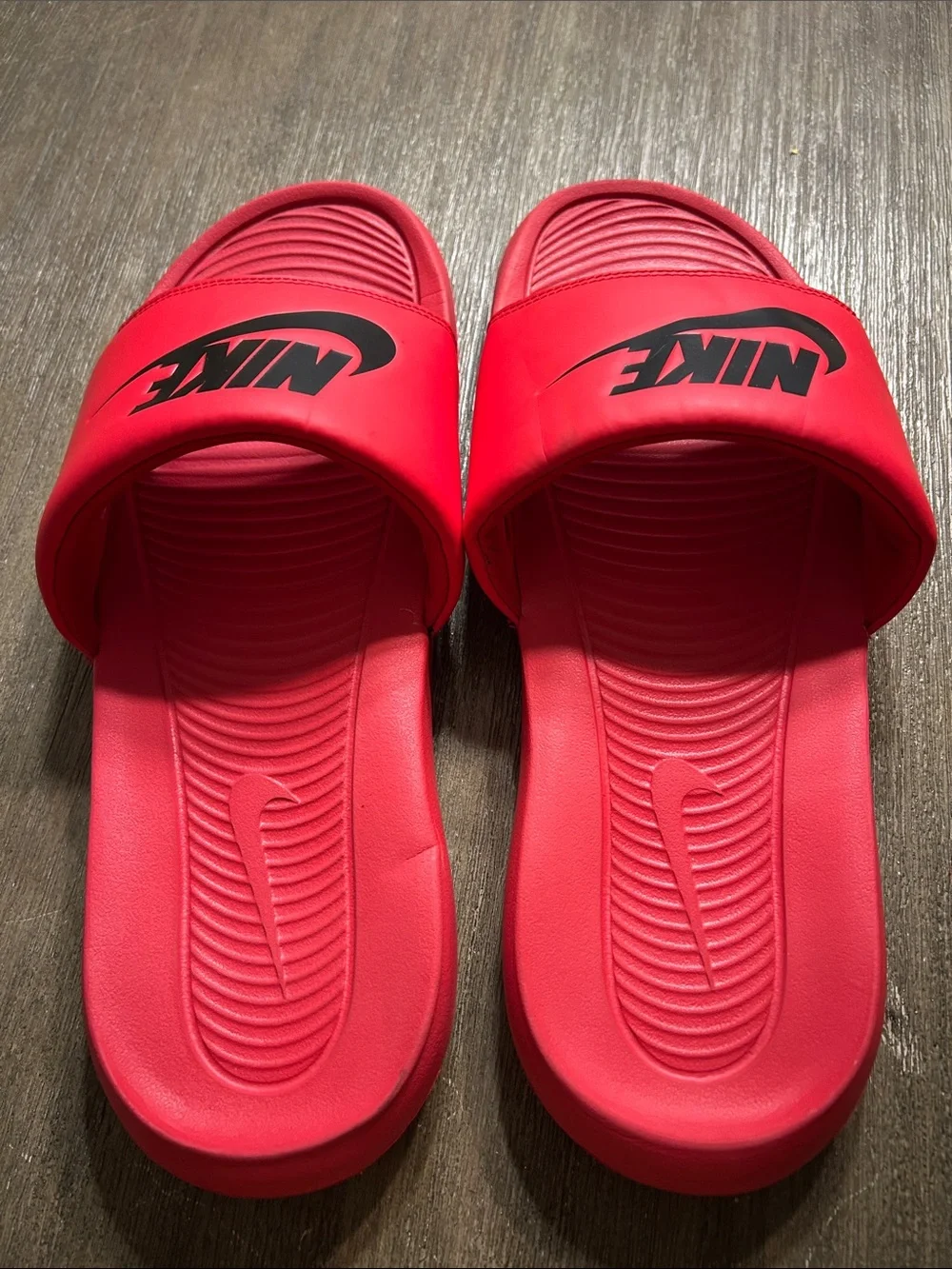 Nike Victori One Foam Slide Red Black Men's Size 12, Like New.
